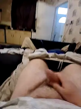 ADAMWILBY34 online show from October 3, 2025, 3:13 pm