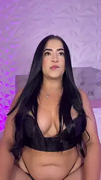 Snapshot of Miss_Ivy4 chatting on December 16, 2025, 11:20 pm Miss Ivy4 online show from December 16, 2025, 11:20 pm