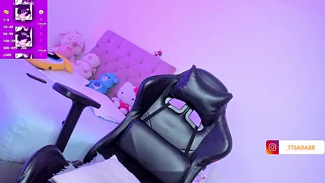 charlottexs online show from March 18, 2025, 11:20 pm