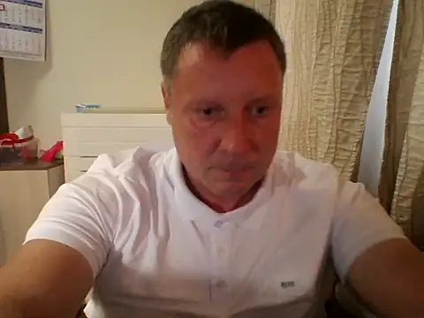 Snapshot of c6tm5 chatting on October 7, 2025, 11:33 am c6tm5 online show from October 7, 2025, 11:33 am