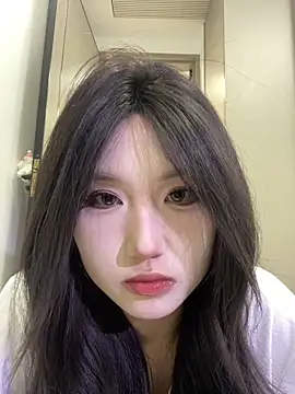 xyebobs online show from March 11, 2026, 3:28 pm