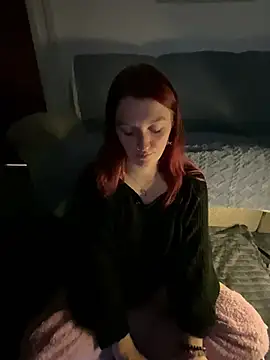 Snapshot of Stoner_BarbieXX chatting on January 17, 2025, 9:50 pm Stoner BarbieXX online show from January 17, 2025, 9:50 pm