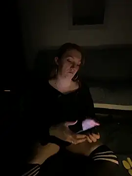 Stoner BarbieXX online show from April 17, 2026, 9:06 pm