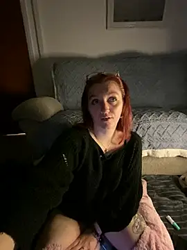 Snapshot of Stoner_BarbieXX chatting on January 20, 2025, 10:15 pm Stoner BarbieXX online show from January 20, 2025, 10:15 pm