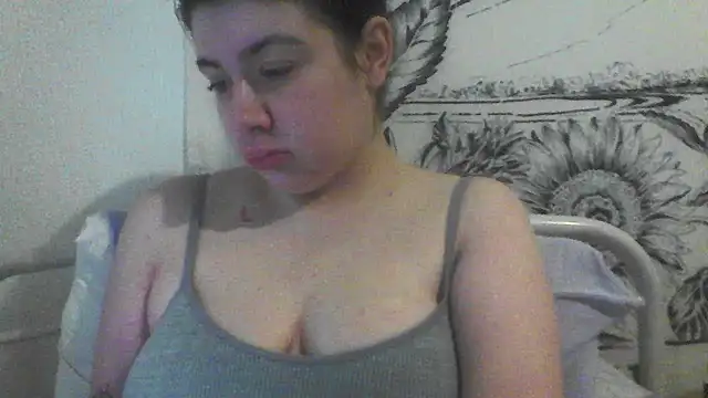 CamilaCherryX online show from November 4, 2025, 3:38 pm