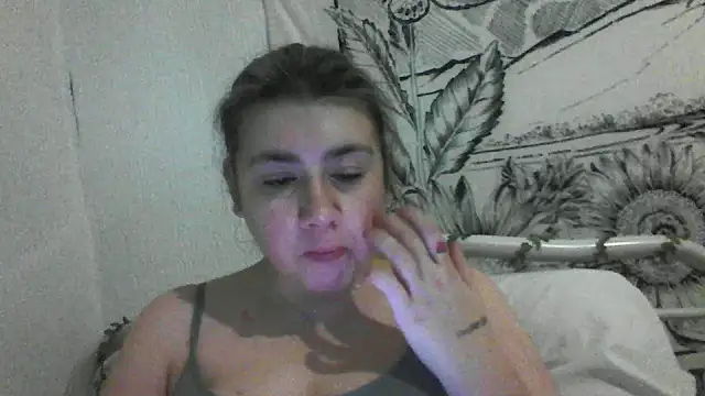 CamilaCherryX online show from February 1, 2026, 5:33 pm