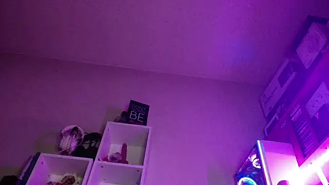 DirtyDi97 online show from March 16, 2026, 5:44 am