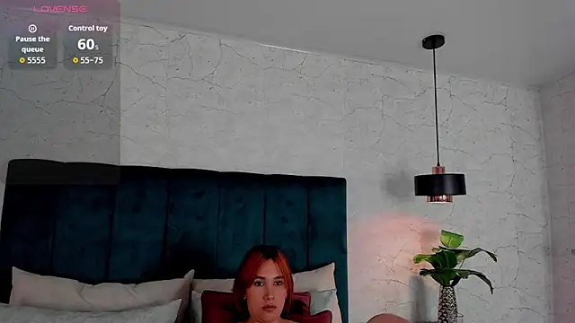 AdeleAndersonn online show from March 10, 2026, 9:30 pm