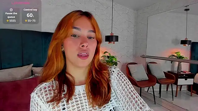 AdeleAndersonn online show from April 13, 2026, 7:40 pm