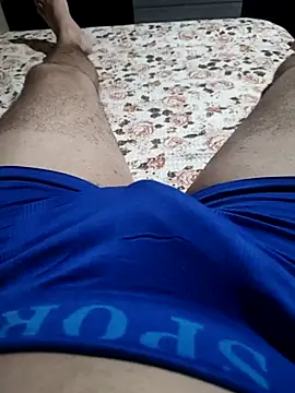 gatmoreno1 online show from February 15, 2025, 11:47 pm