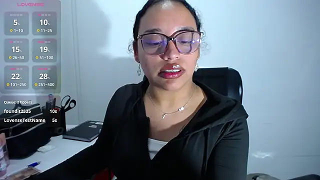 angela angels  online show from March 15, 2025, 4:46 am