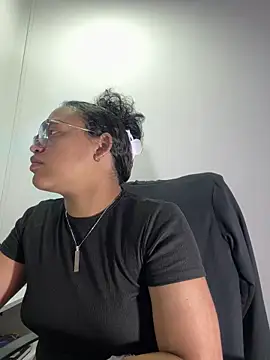 angela angels  online show from October 30, 2025, 2:43 am