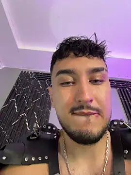 Zionmattis online show from April 25, 2026, 2:14 am