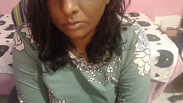 INDIANSIN2 online show from June 18, 2026, 4:55 am