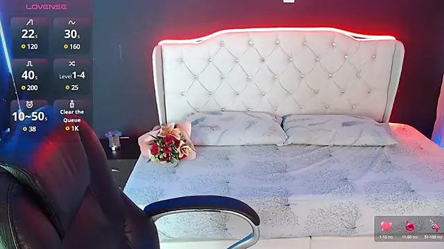 Snapshot of Danielle-Smithh chatting on March 13, 2025, 8:00 pm Danielle-Smithh online show from March 13, 2025, 8:00 pm