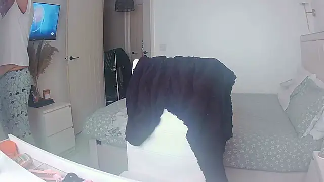 vanilla chocolate23 online show from March 24, 2026, 11:54 am