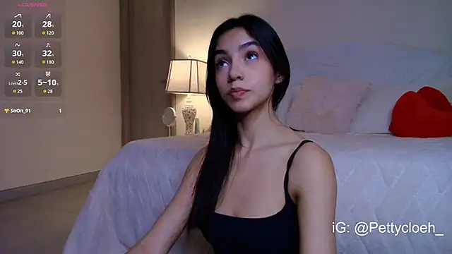 Snapshot of PettyCloeh chatting on February 18, 2026, 8:05 pm PettyCloeh online show from February 18, 2026, 8:05 pm