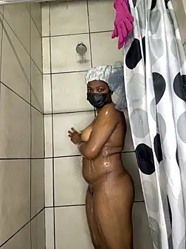 Snapshot of candyy10 chatting on April 3, 2026, 3:51 pm candyy10 online show from April 3, 2026, 3:51 pm