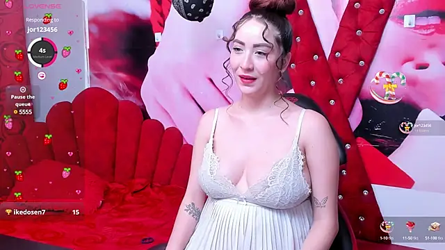Snapshot of sweet_thalia_ chatting on January 22, 2025, 7:56 pm sweet thalia  online show from January 22, 2025, 7:56 pm