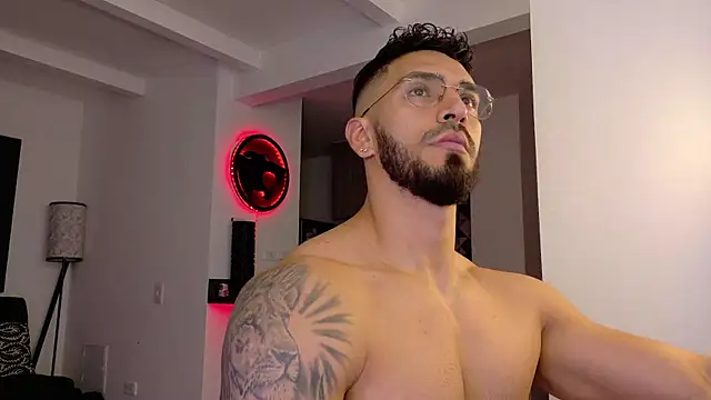 tony muscle online show from December 3, 2025, 11:14 pm