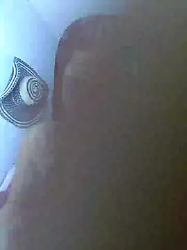 girl milk1 online show from March 19, 2025, 8:22 pm