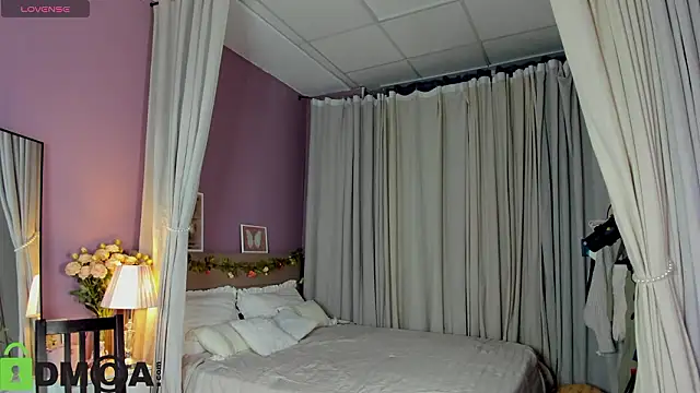 Snapshot of Miss_you_kiss chatting on February 9, 2026, 1:03 am Miss you kiss online show from February 9, 2026, 1:03 am