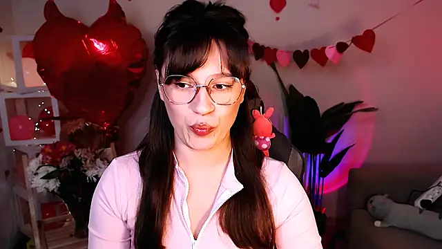 M Sensual online show from March 31, 2026, 8:44 pm