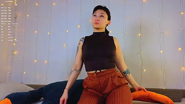 Renochka online show from January 27, 2025, 3:07 pm