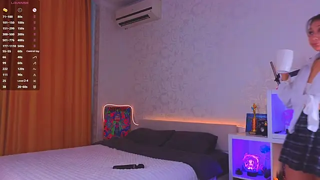 Renochka online show from November 13, 2025, 11:47 am