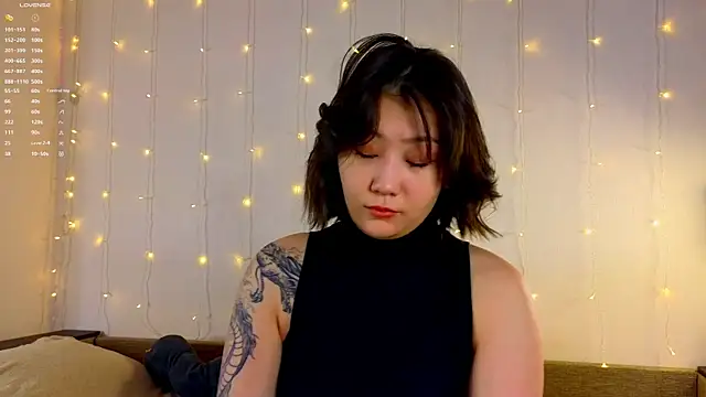 Renochka online show from January 24, 2025, 8:02 am