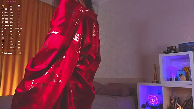 Renochka online show from October 8, 2025, 6:26 am