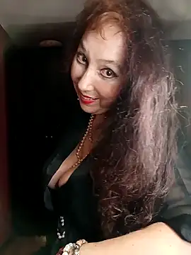 Snapshot of GypsyEsmeralda chatting on March 6, 2025, 4:07 pm GypsyEsmeralda online show from March 6, 2025, 4:07 pm