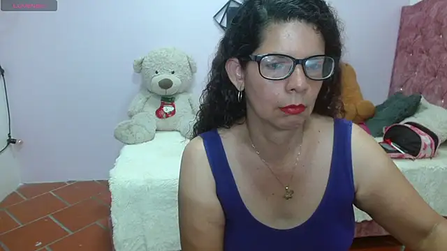 Snapshot of sila_bolum chatting on February 26, 2025, 7:42 pm sila bolum online show from February 26, 2025, 7:42 pm