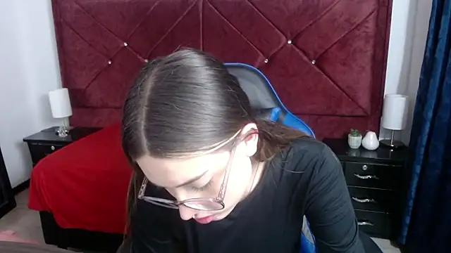 zoe sweet5 online show from January 14, 2026, 8:34 pm