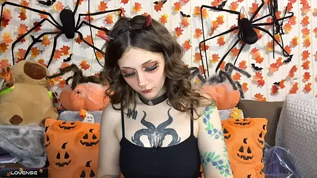  Devill Baby online show from October 17, 2025, 7:04 pm