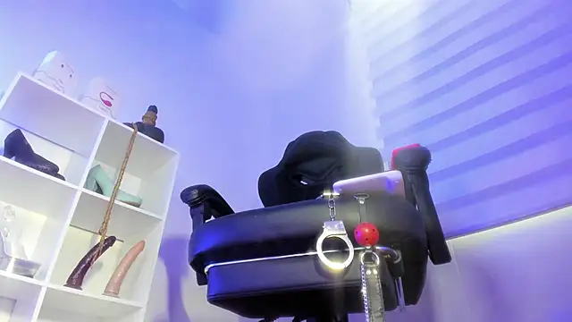 Snapshot of charlotte_joliedart chatting on November 20, 2025, 11:11 am charlotte joliedart online show from November 20, 2025, 11:11 am