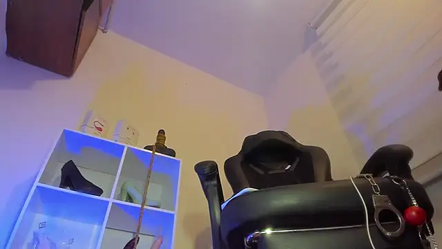 Snapshot of charlotte_joliedart chatting on September 18, 2025, 11:30 pm charlotte joliedart online show from September 18, 2025, 11:30 pm