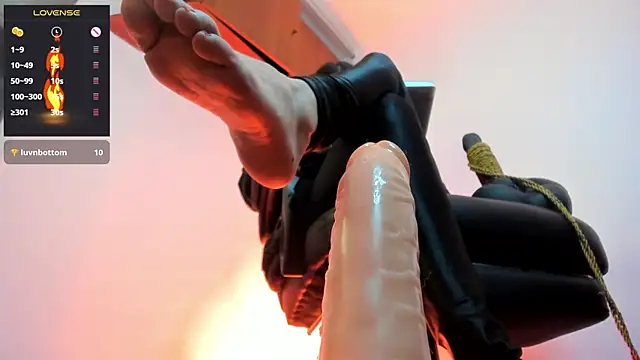 Snapshot of charlotte_joliedart chatting on March 18, 2025, 5:02 am charlotte joliedart online show from March 18, 2025, 5:02 am