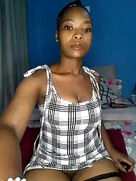 Snapshot of NunuBerry16 chatting on February 21, 2025, 12:05 am NunuBerry16 online show from February 21, 2025, 12:05 am