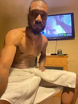 Snapshot of prettyrichie chatting on October 23, 2025, 2:43 am prettyrichie online show from October 23, 2025, 2:43 am