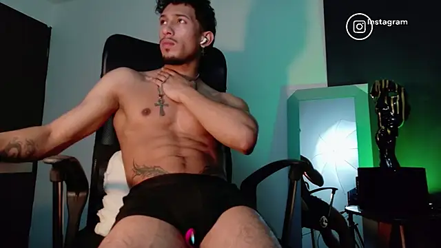 rafael stone online show from November 2, 2025, 2:38 am