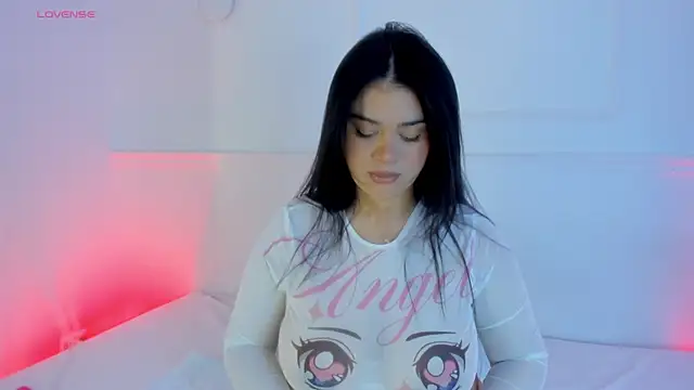 mary suarez online show from November 27, 2025, 4:02 am