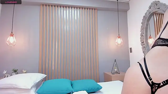 mary suarez online show from March 17, 2025, 3:47 am