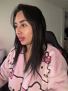 Snapshot of Anily_Lovely chatting on February 13, 2026, 9:26 pm Anily Lovely online show from February 13, 2026, 9:26 pm