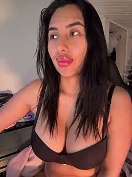 Snapshot of Anily_Lovely chatting on February 14, 2026, 6:19 pm Anily Lovely online show from February 14, 2026, 6:19 pm