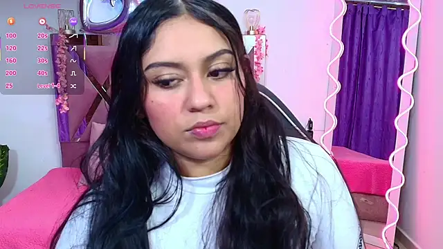 kendra tay online show from November 9, 2025, 3:21 am