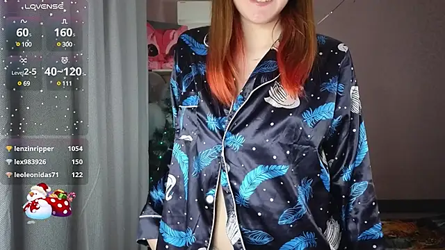 Snapshot of CassieJuice69 chatting on December 25, 2024, 9:00 pm CassieJuice69 online show from December 25, 2024, 9:00 pm