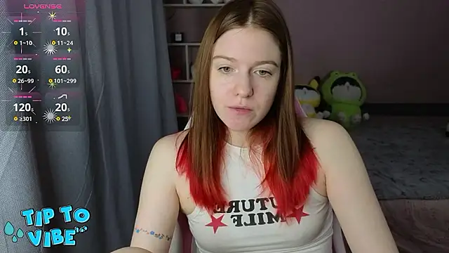 Snapshot of CassieJuice69 chatting on December 7, 2024, 5:48 pm CassieJuice69 online show from December 7, 2024, 5:48 pm