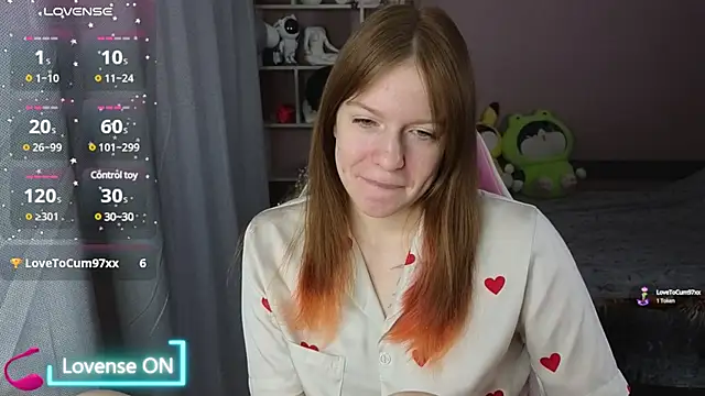 Snapshot of CassieJuice69 chatting on February 16, 2025, 9:49 pm CassieJuice69 online show from February 16, 2025, 9:49 pm