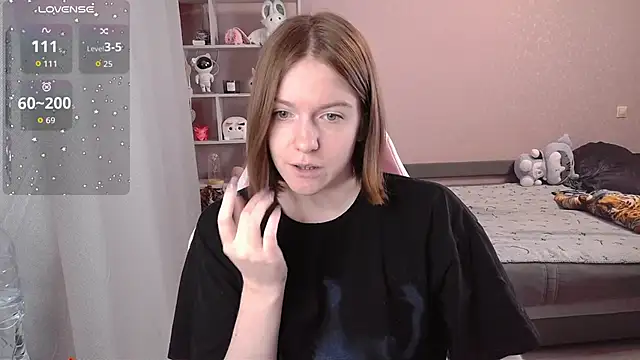 Snapshot of CassieJuice69 chatting on October 28, 2025, 9:03 pm CassieJuice69 online show from October 28, 2025, 9:03 pm